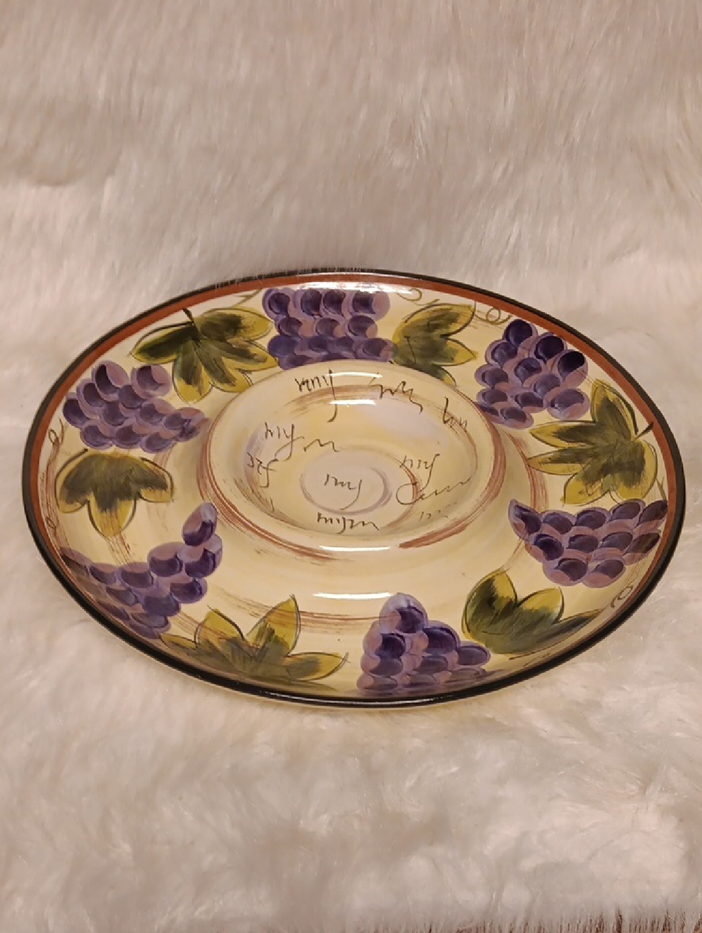 Hand-Painted Grape Ceramic Chip & Dip Bowl - Purple & Green